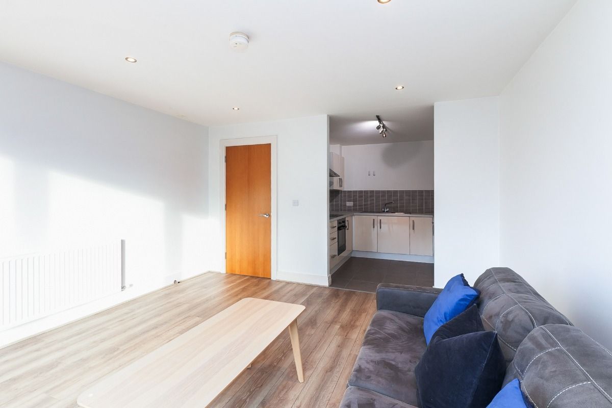 3 James Clow Building, Princes Street