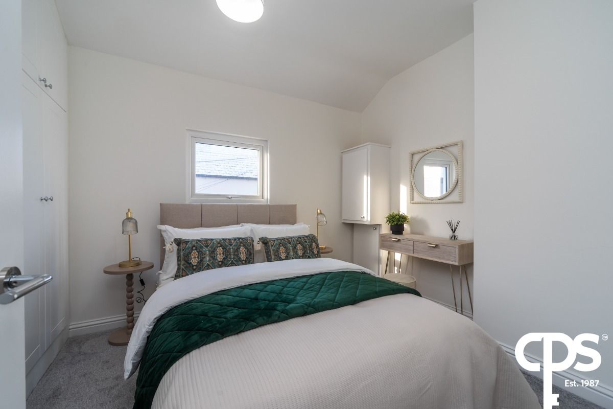 21 Edenderry Village