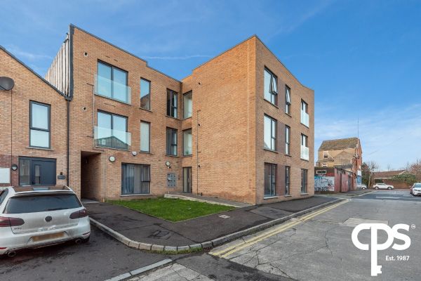 Apt 2, 32 Gardiner Street