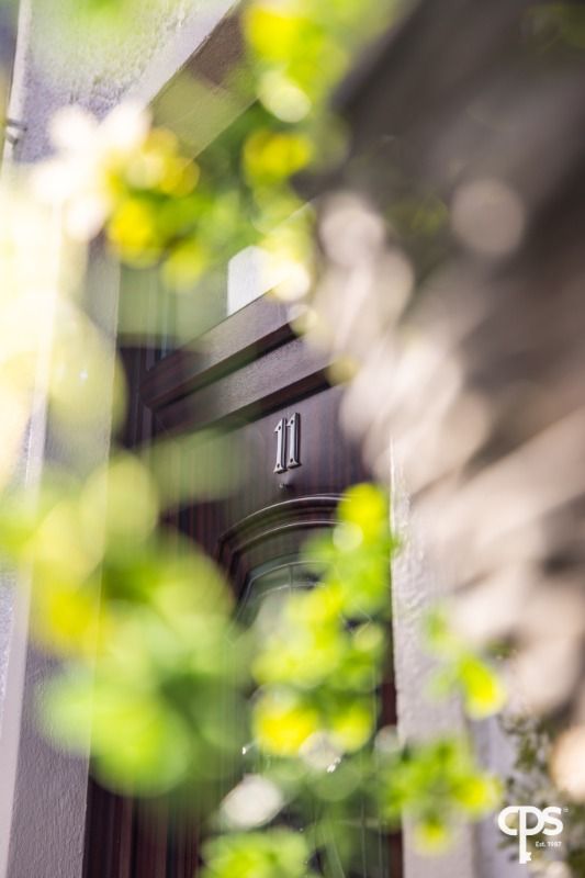 11 Northbrook Street