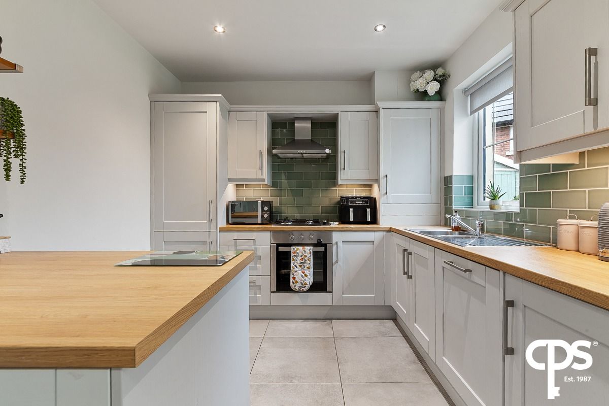 71 Magherahinch Road