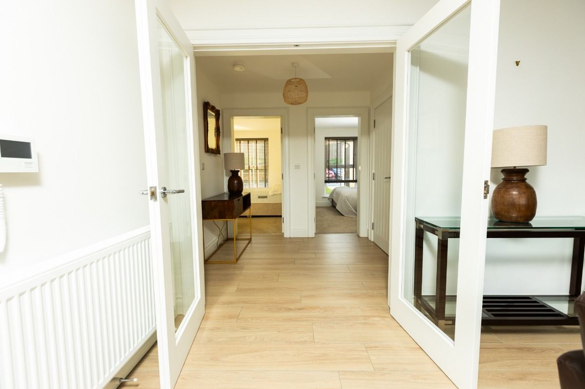 Apt 1, 15 Ballantine Square