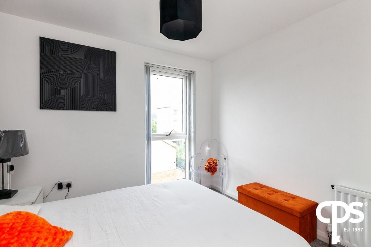 Apt 7, 32 Gardiner Street