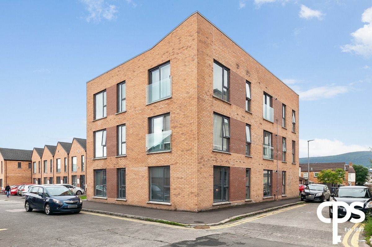 Apt 7, 32 Gardiner Street