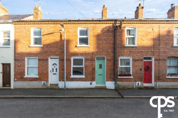 21 Edenderry Village