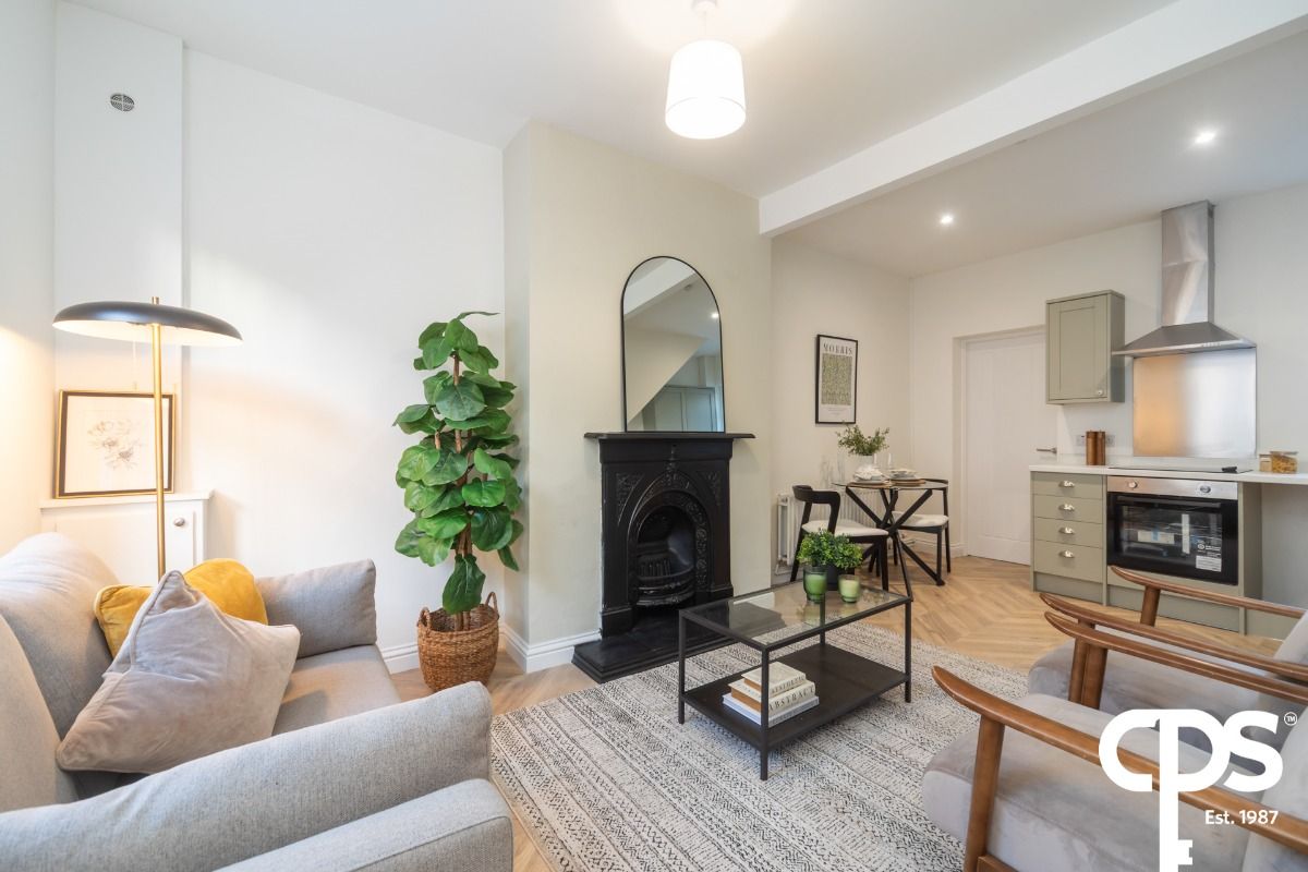 21 Edenderry Village