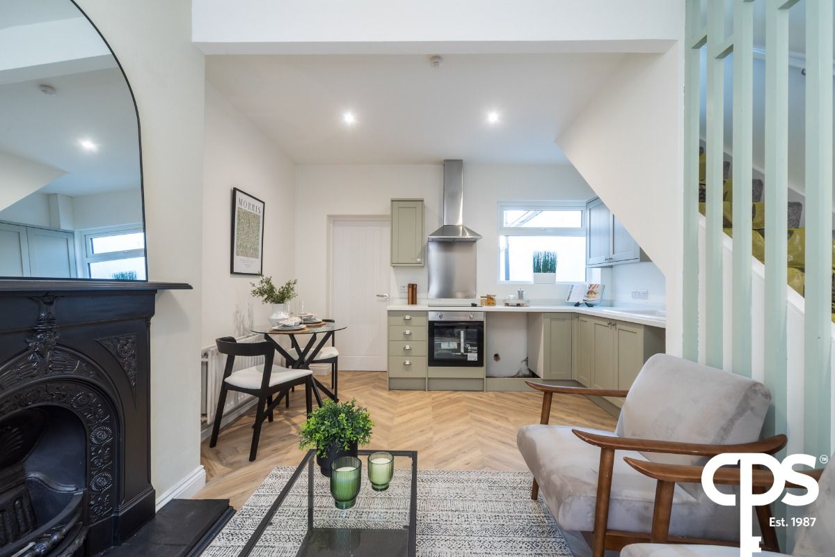 21 Edenderry Village