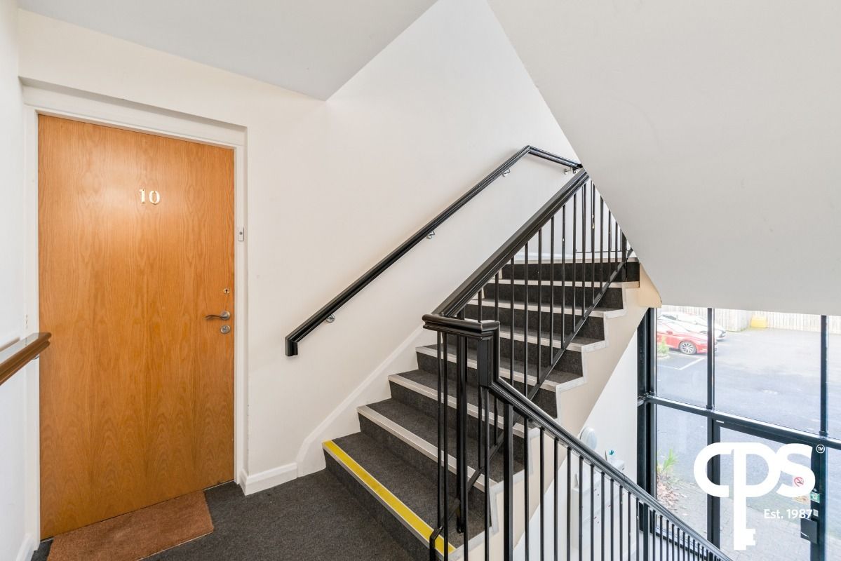 Apartment 10 Old Church Square