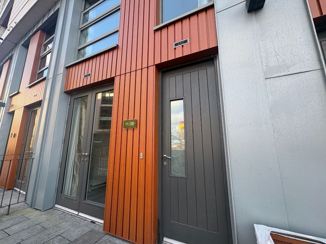 Apartment 11.08 The Arc, Titantic Quarter