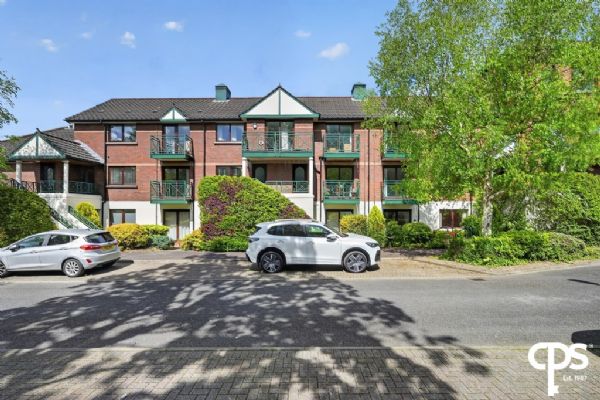 6 Ashleigh Manor