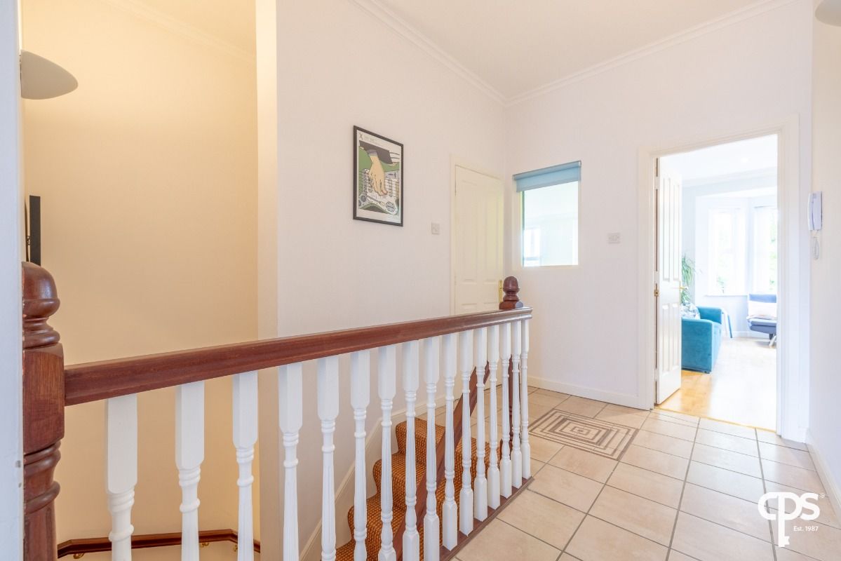 52E Wellington Park