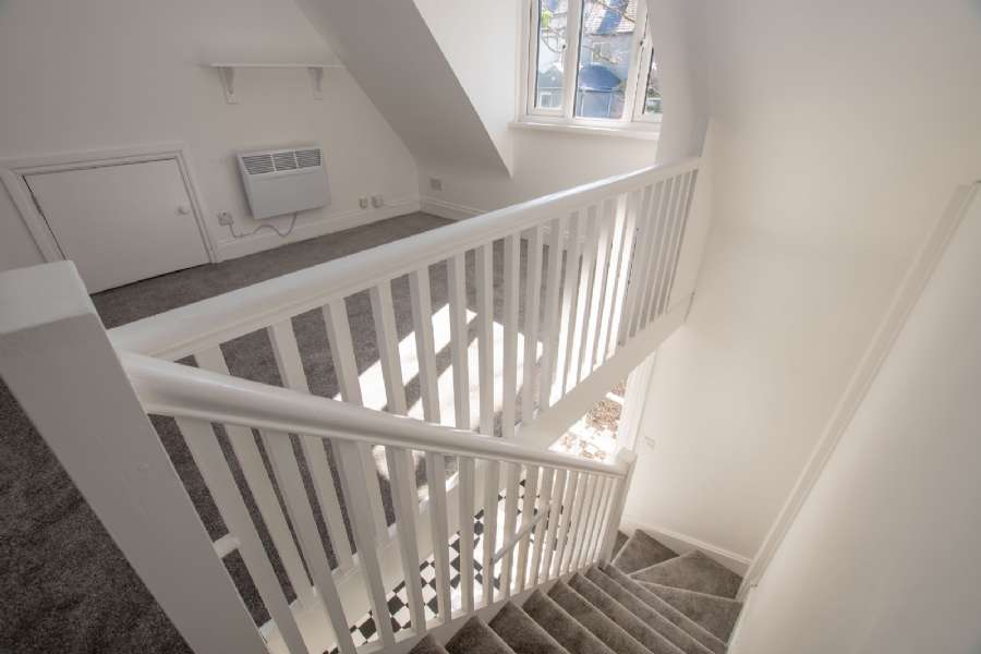 4 Ashbourne Court