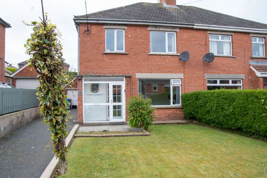 16 Thornleigh Gardens