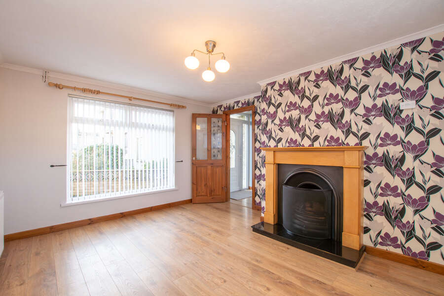 10 Carrowdore Gardens