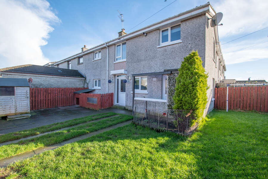 10 Carrowdore Gardens