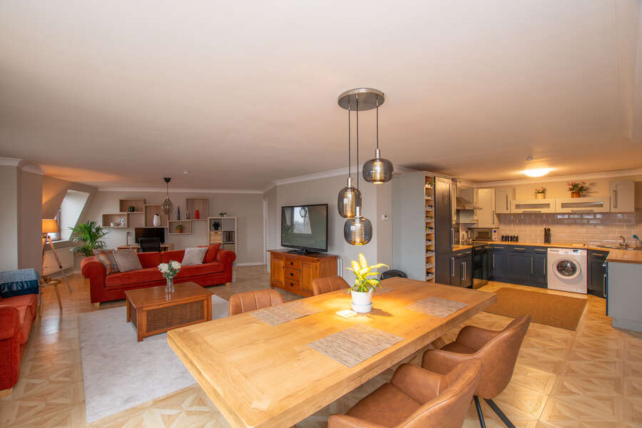 1-3 Laganbank Road , 32 St Johns Wharf