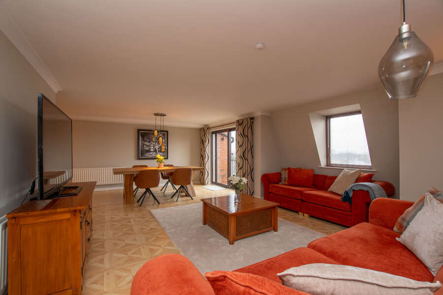 1-3 Laganbank Road , 32 St Johns Wharf