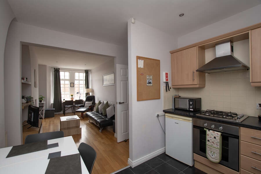 Apt 6 Belgravia House