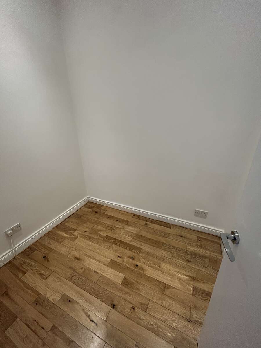 Unit 2, 5 West Street