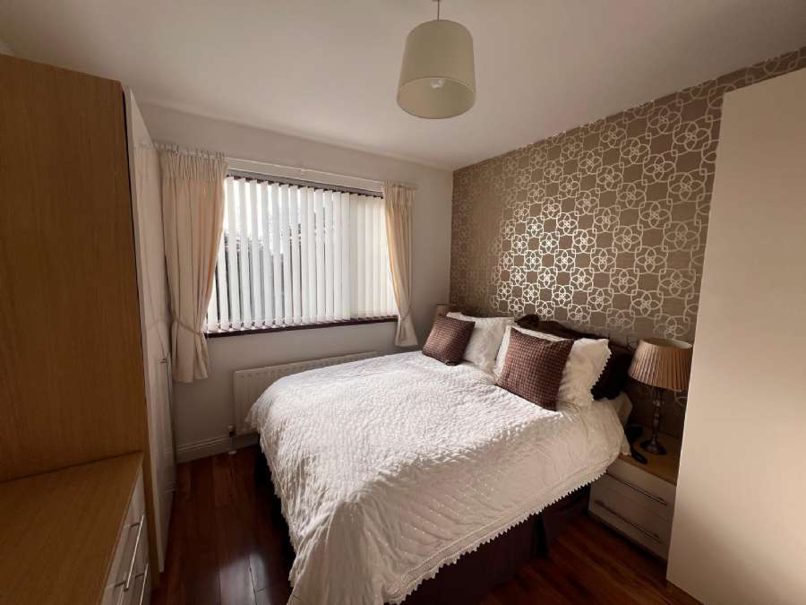 27 Farmlodge