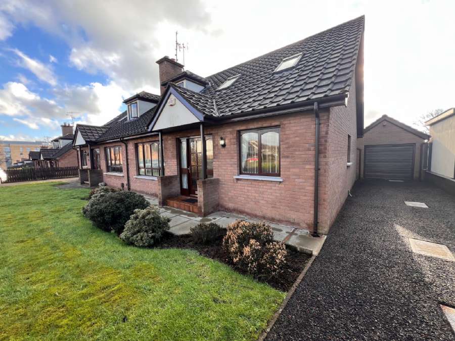 27 Farmlodge