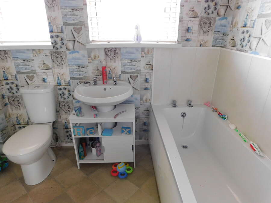 7 Glenelly Gardens