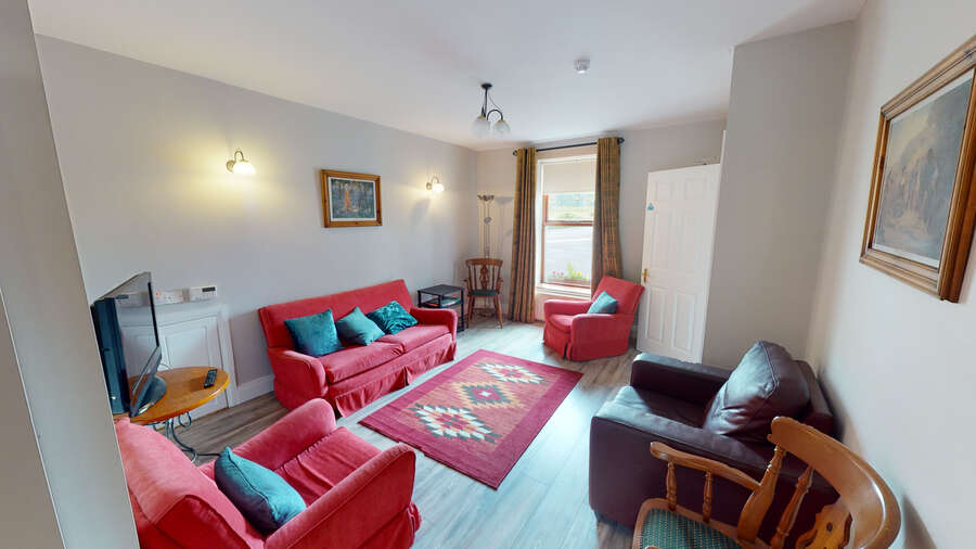 113 & 113A Baronscourt Road