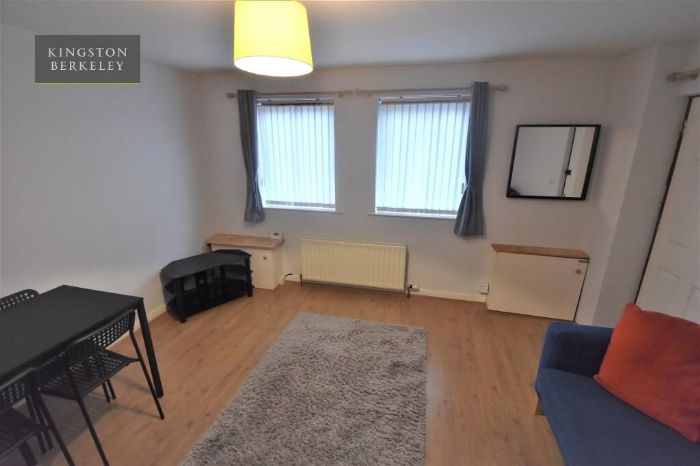 Unit 2, 3a Richview Street