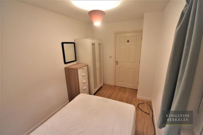Unit 2, 3a Richview Street