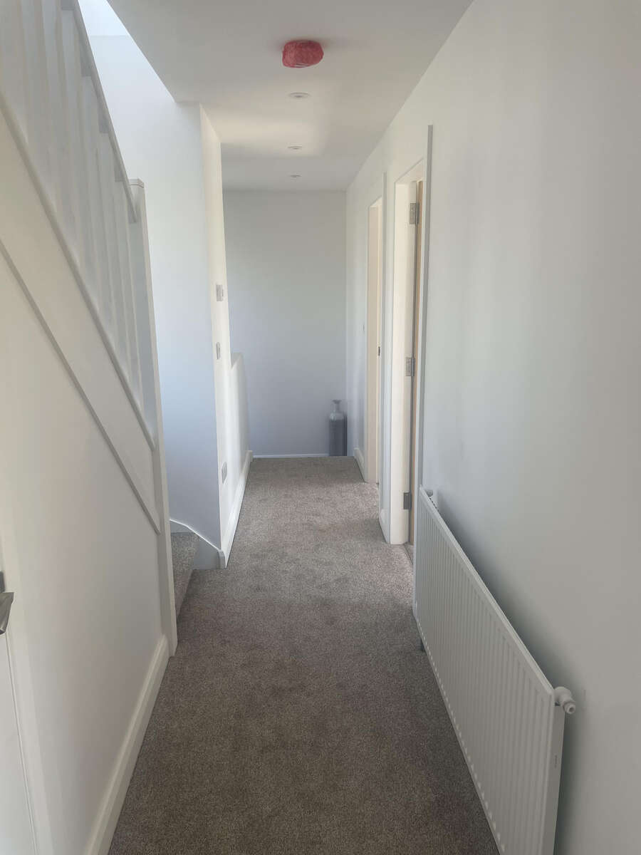 2 Manse Road