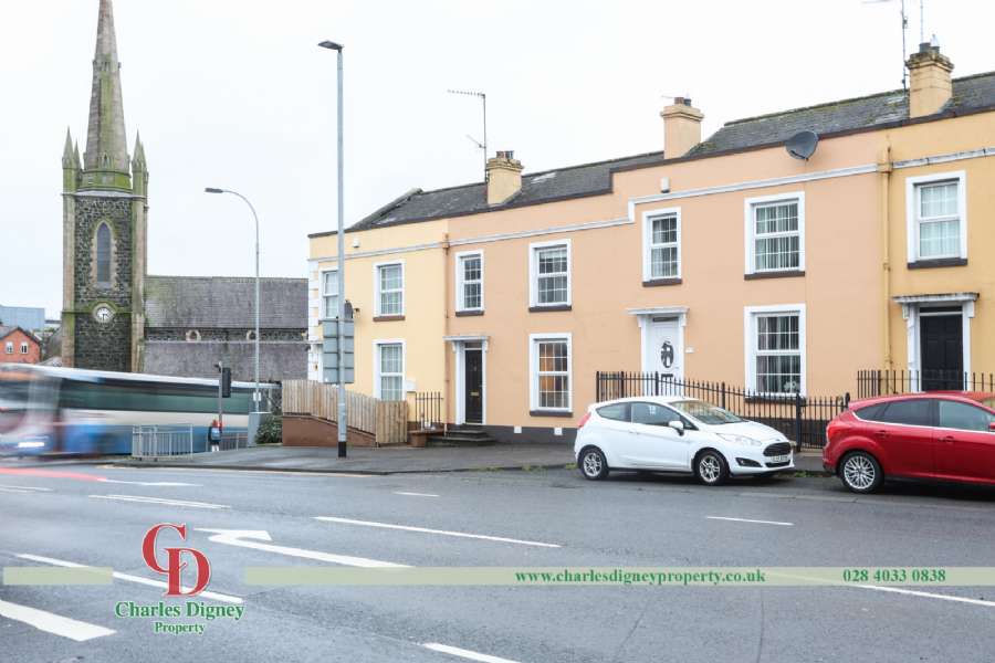 4 Dromore Street, banbridge, BT324BS