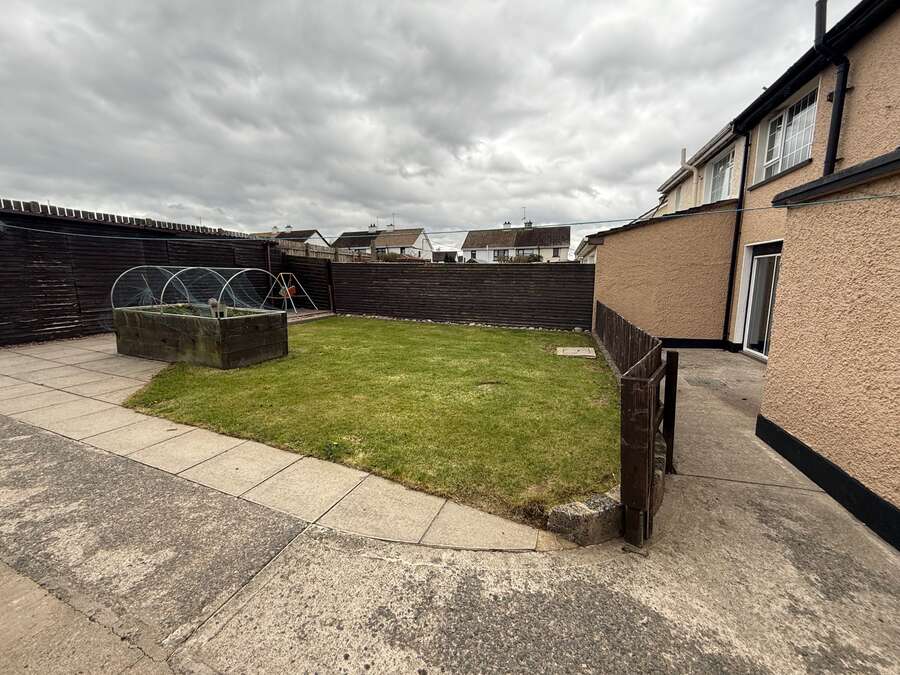 41 Lurganare Cross