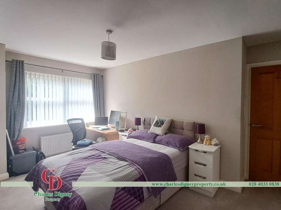 24A  Longstone Hill