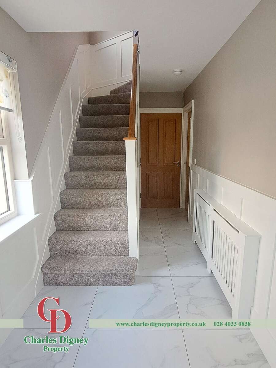 24A  Longstone Hill