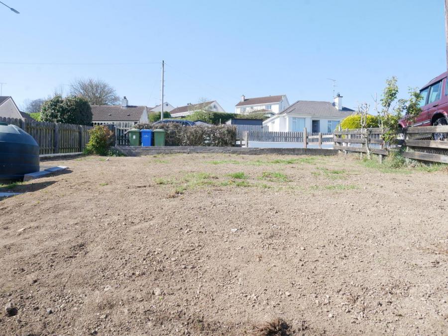 12 Cloghcor Crescent