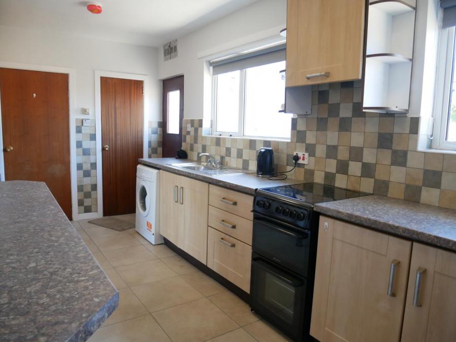 12 Cloghcor Crescent