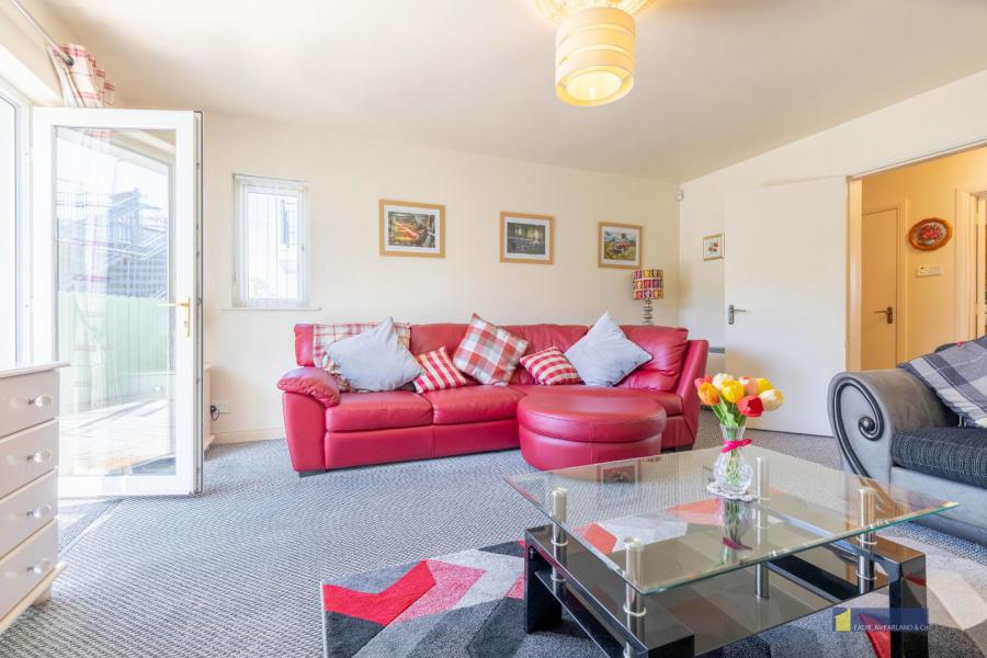 2 Riverside Apartments 2 Riverside Apartments