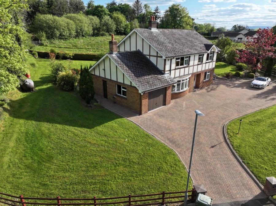 3 Drumsloe Road
