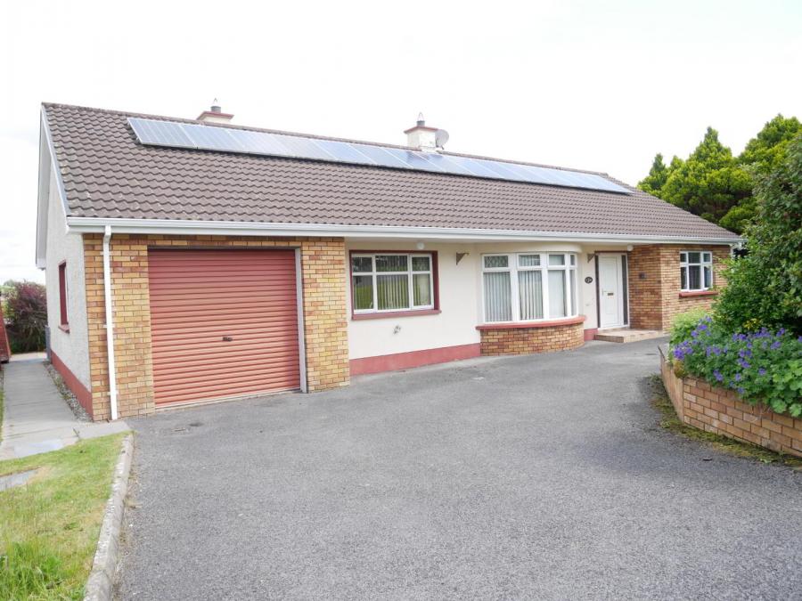 25 Rathview Park
