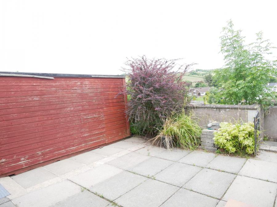 25 Rathview Park