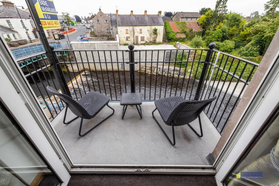 5 Riverside Apartments, 3f Main Street