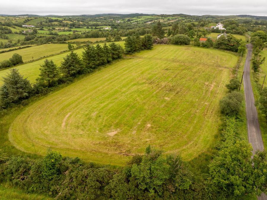 Lands At 'drumduff'