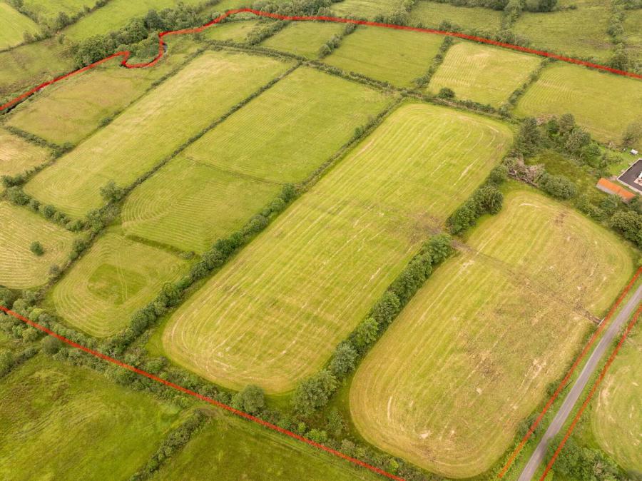 Lands At 'drumduff'