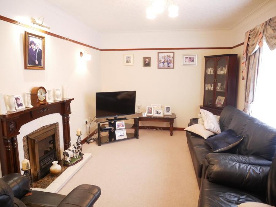 35 Tattymacall Road