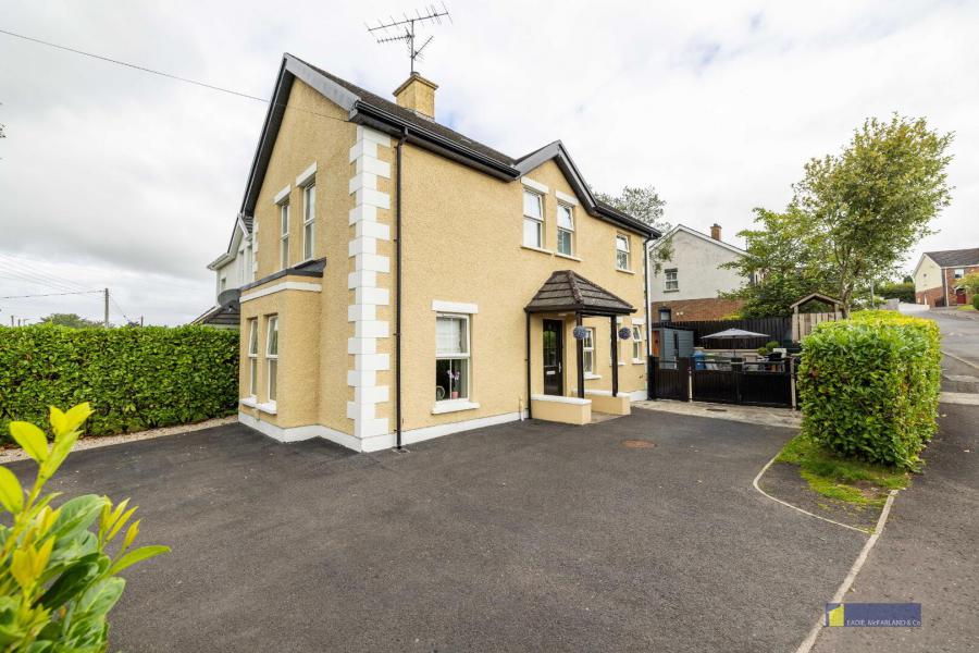 2 Spruce Hill