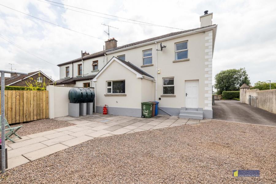 8 Lower Chanterhill Road