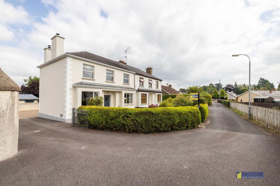 8 Lower Chanterhill Road