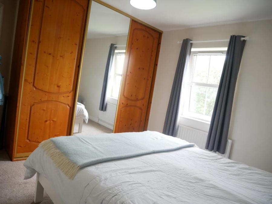 27 Spruce Hill