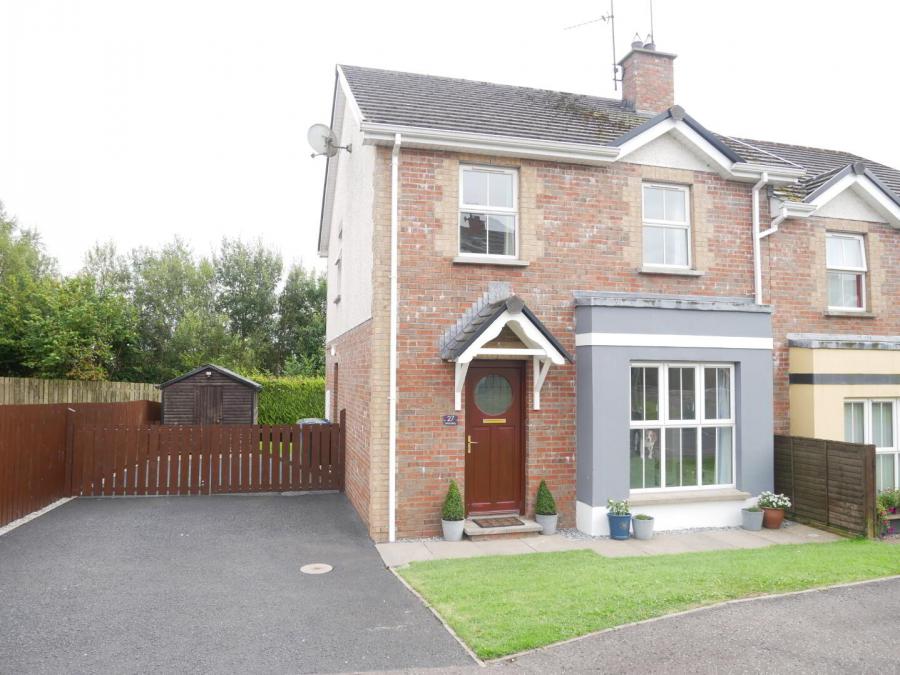 27 Spruce Hill