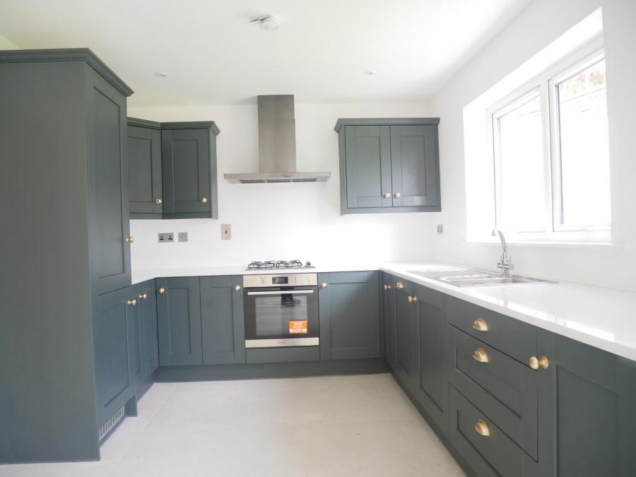36, Drumgarrow Avenue